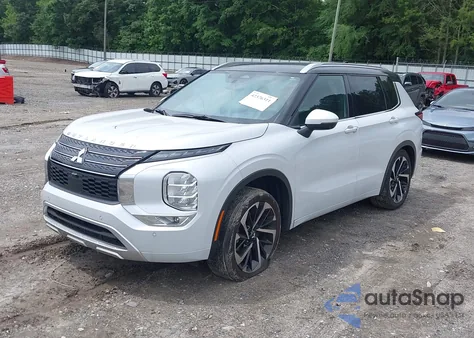 2023 Mitsubishi Outlander Sel 2.5 2Wd z USA, uszkodzony, nr VIN JA4J3VA89PZ046293